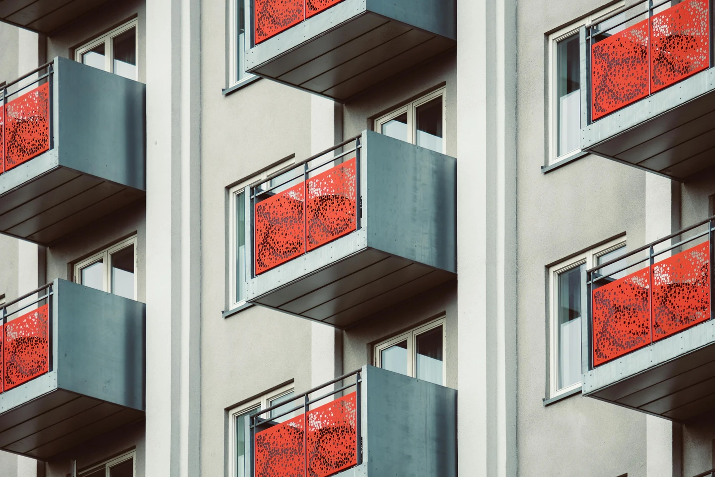The Airbnb Effect: Why Community-Based Travel Works Differently
