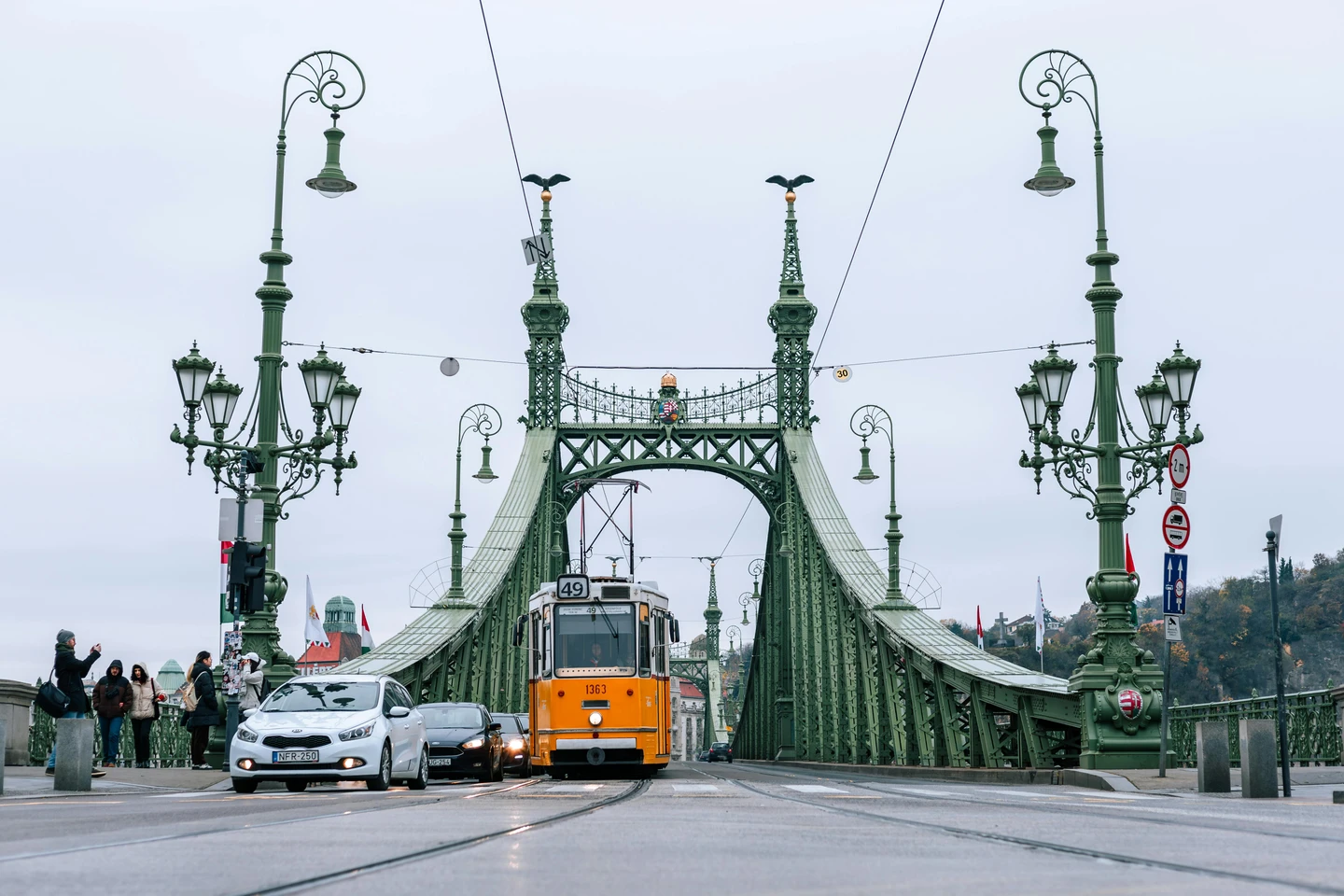 Five StayingBee Cities Best Experienced Through Community Stays